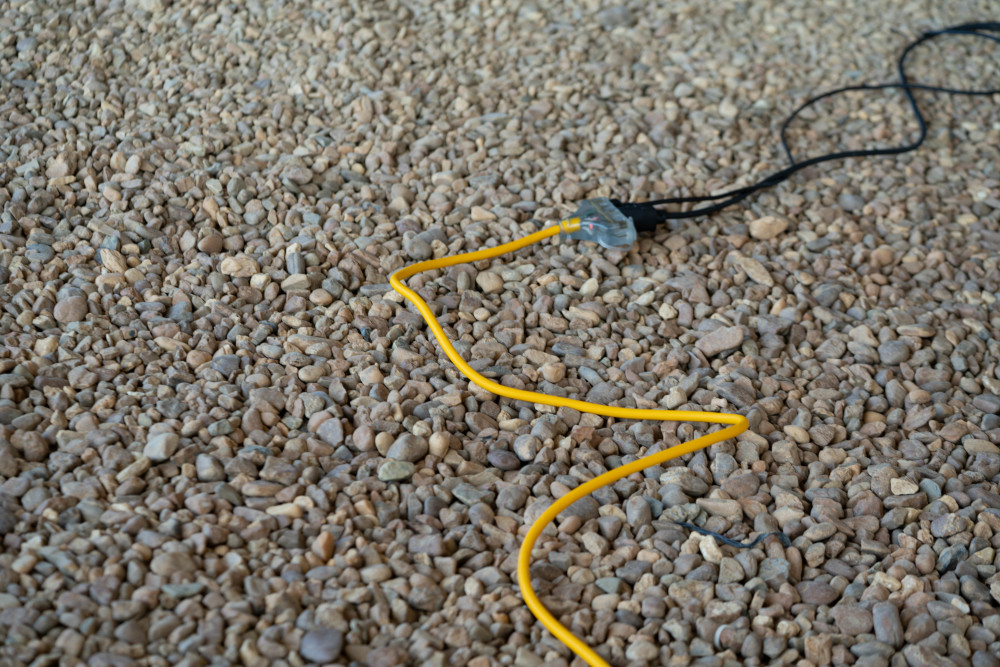 Southwire Cold Weather 3 Outlet Extension Cord, 50', 12/3 - Image 12