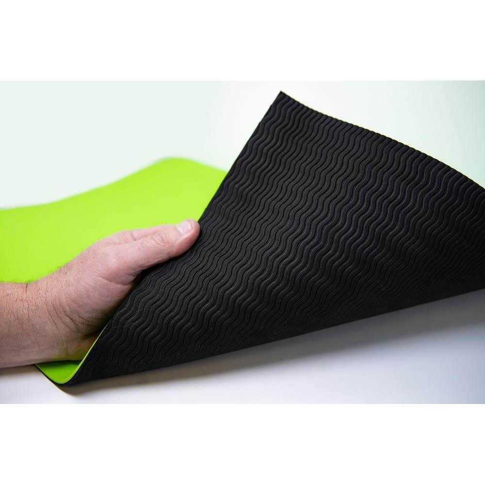 Bow 18" x 24" Workshop Bench Mat - Image 4